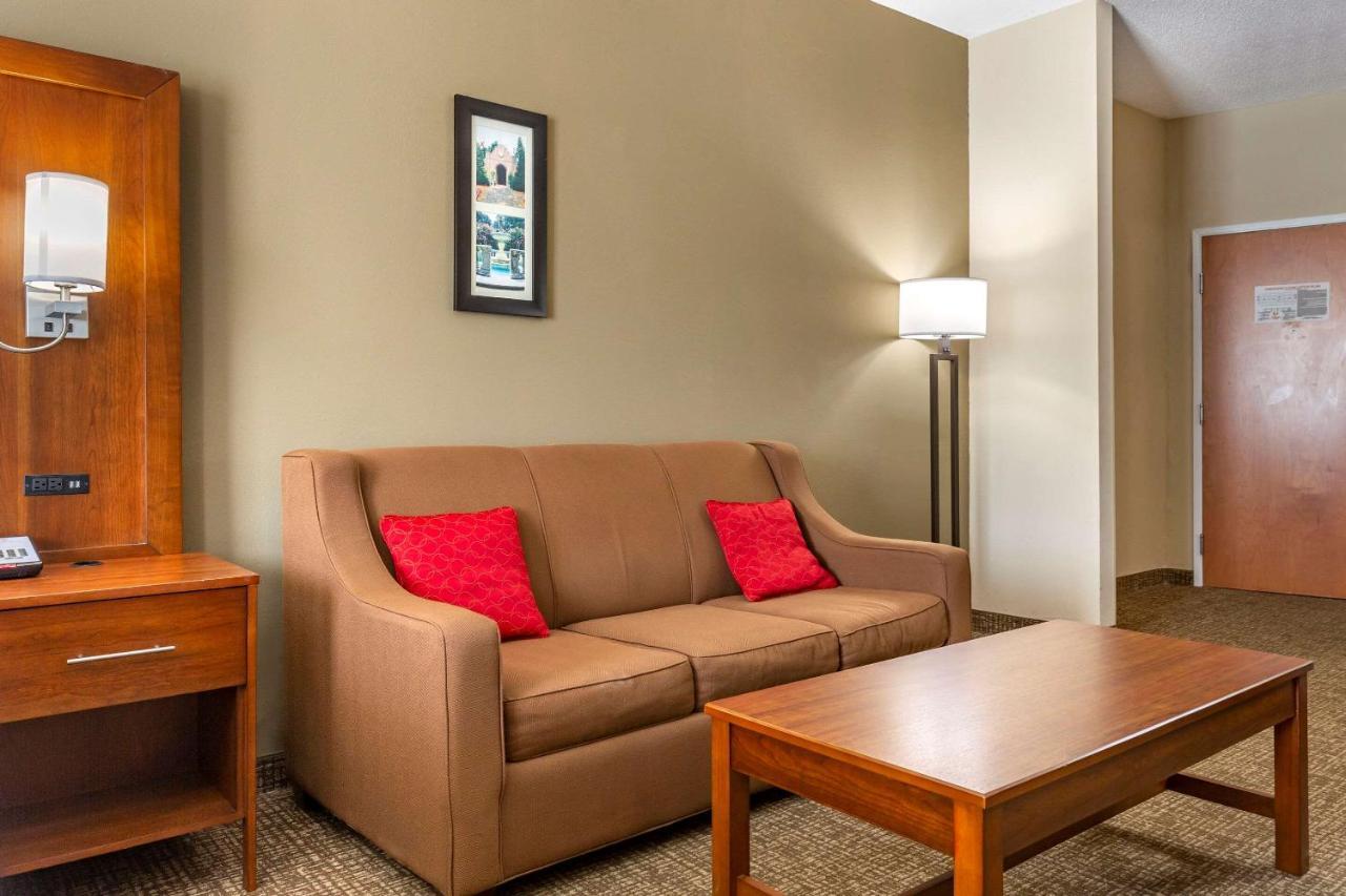 Comfort Suites Clayton - Garner Dış mekan fotoğraf